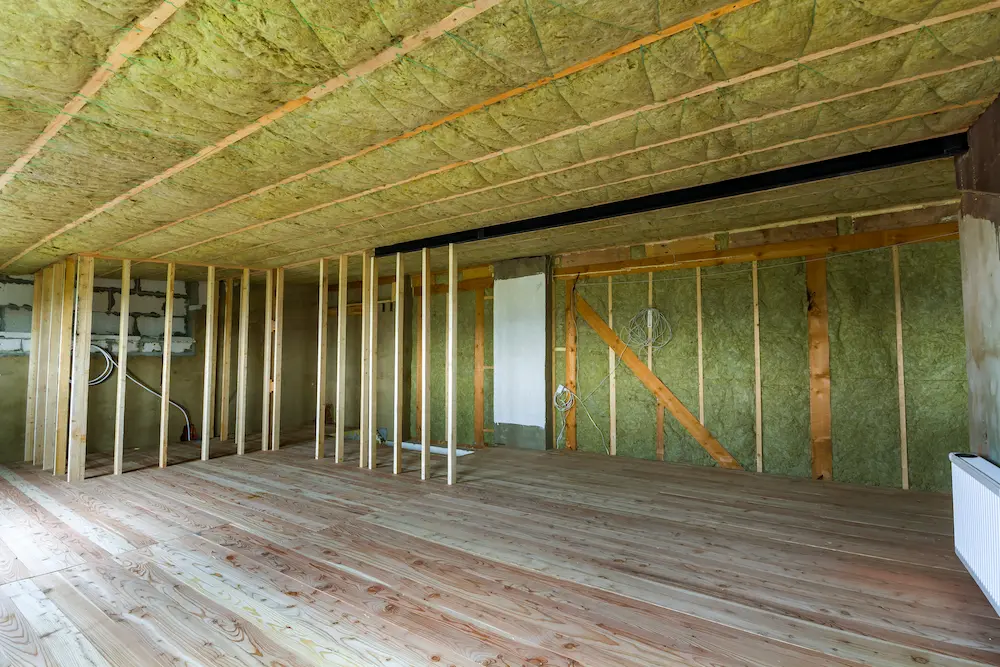 Home insulation material installation supporting energy-efficient home performance in Hollywood Florida